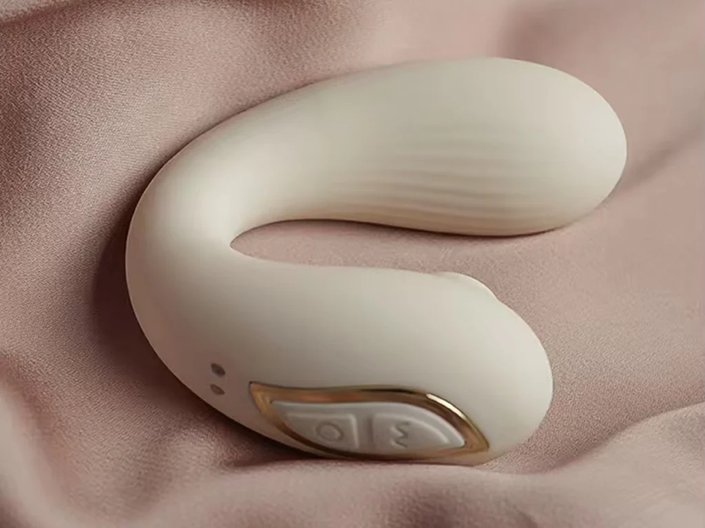 Een handleiding voor het gebruik van draagbare vibrators met zuigfunctie 4 LustFlox – Unleash Your Desire A Guide to Using Sucking Wearable Vibrators