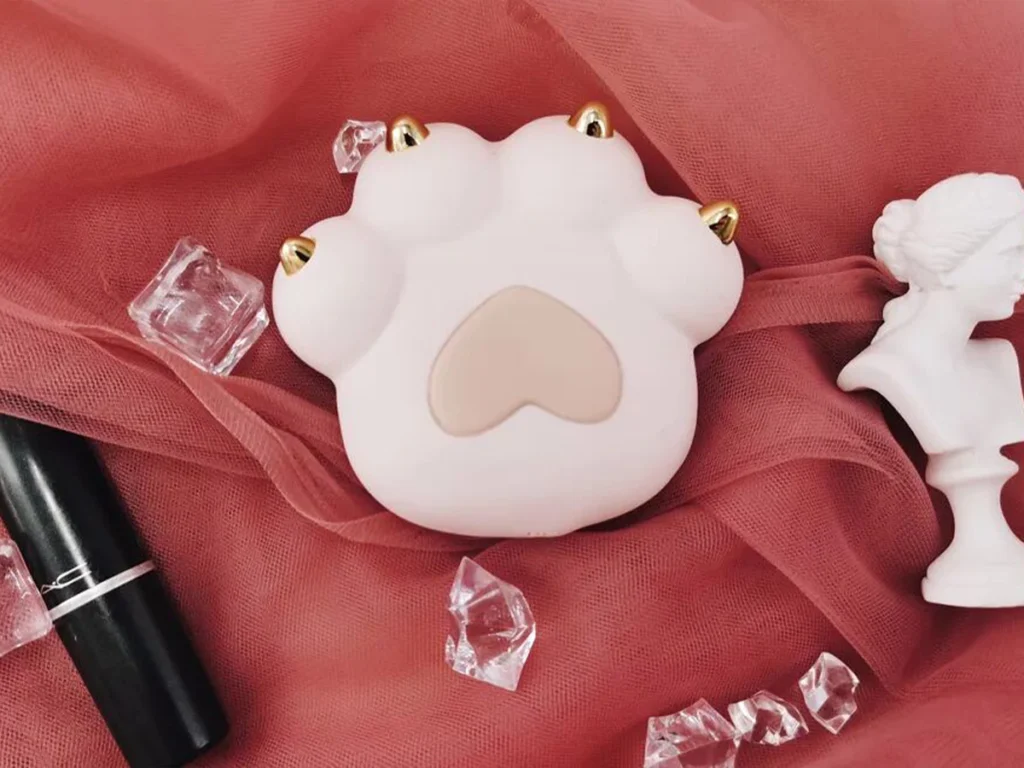 Beginners can start with a small gentle Female Vibrator or a Wearable Vibrator How to use a Female vibrator? — From first try to mastery